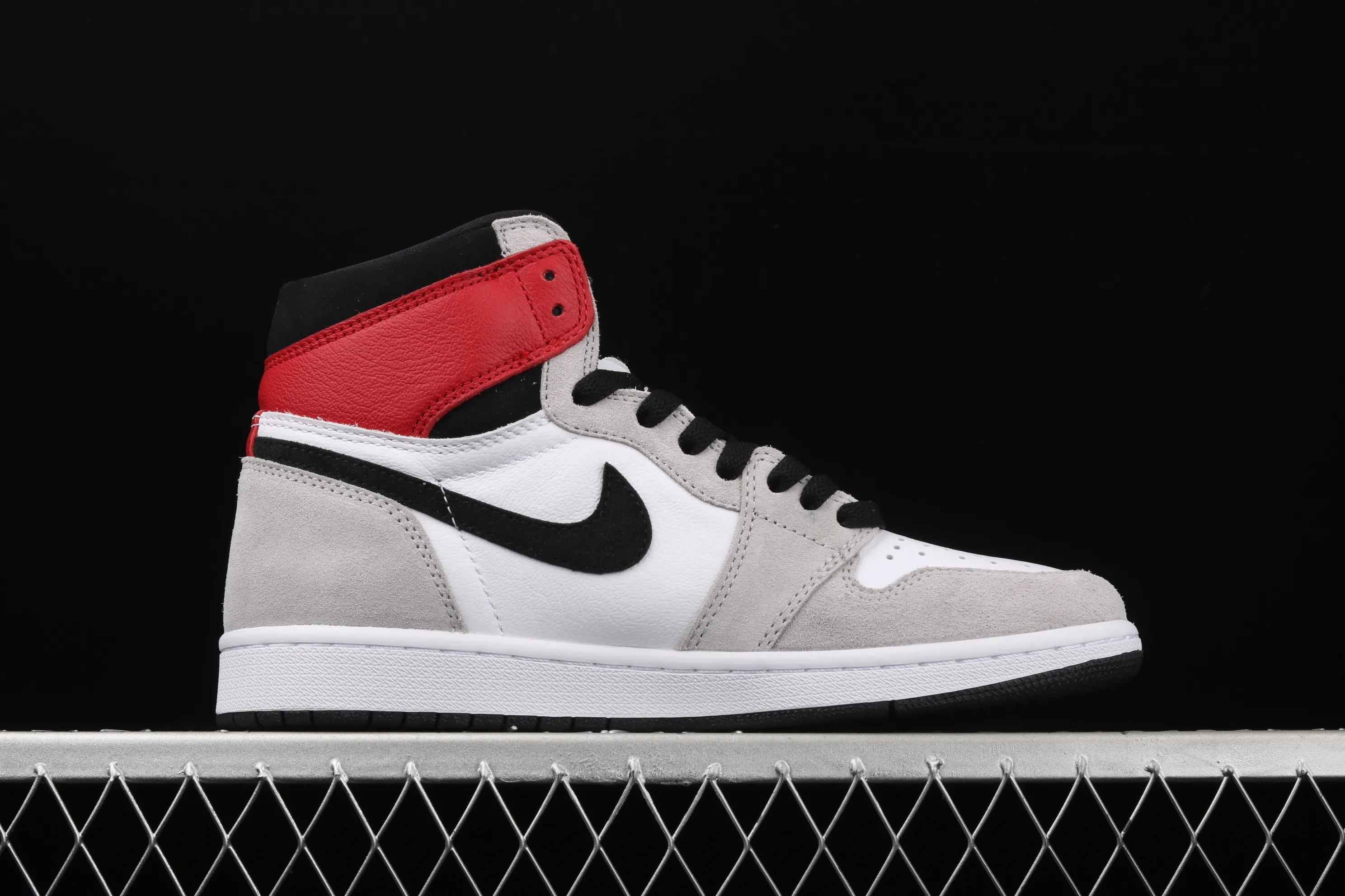 All categories Air Jordan Jordan series basketball shoes Air Jordan 1 High pure original version Air Jordan 1 Light Smoke Gray AJ1 Joe 1 light smoke gray 555088-126